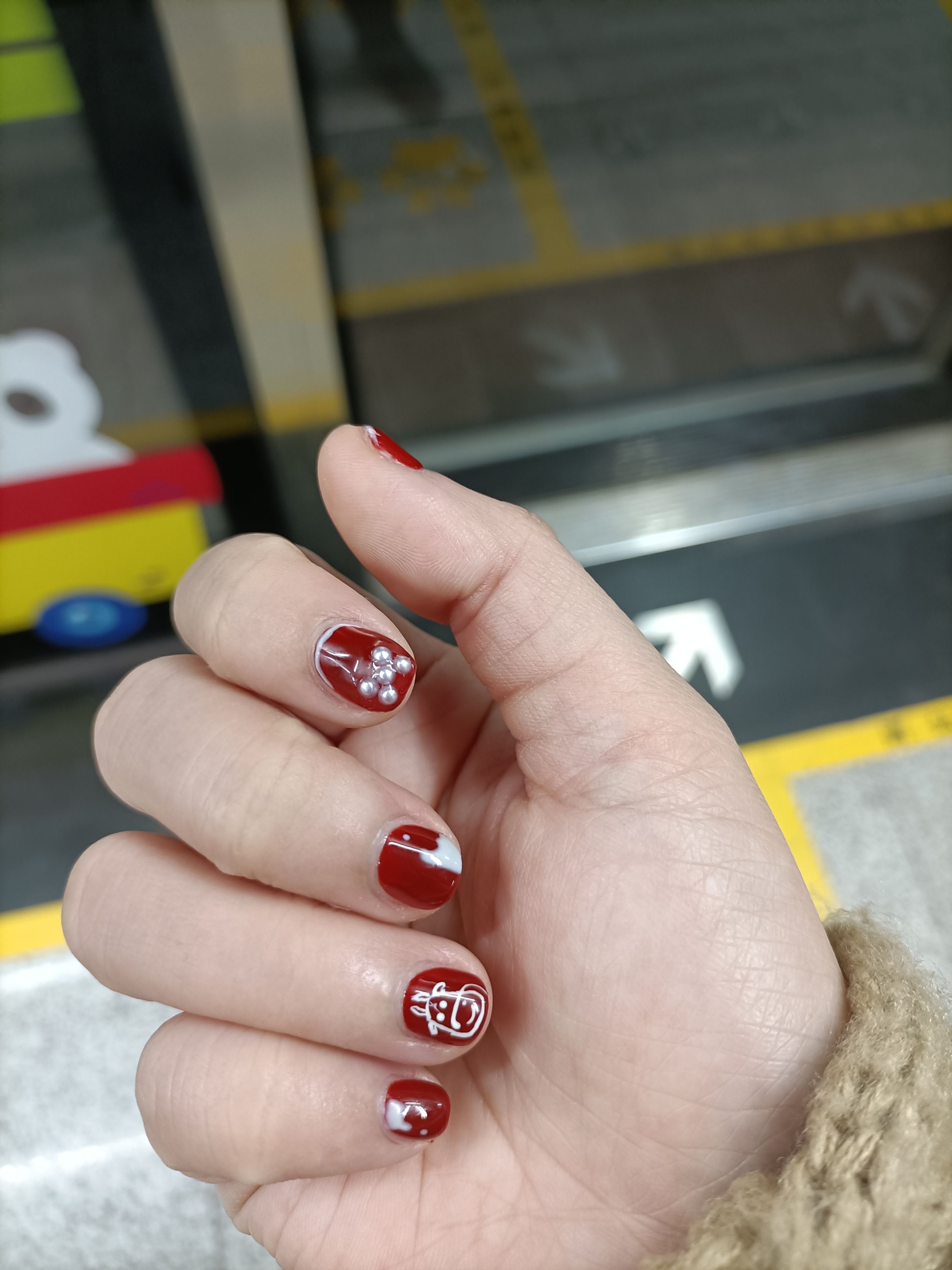 纤艺美甲_纤纤美甲怎么样_纤纤美甲馆
