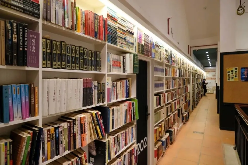 图拉真_图拉尔多_图拉斯