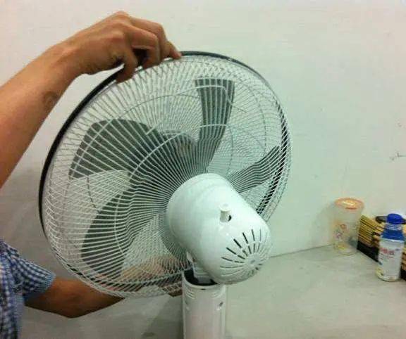 黑鲨游戏手机内部风扇异响_黑鲨背夹风扇异响_黑鲨背夹散热pro风扇有杂音