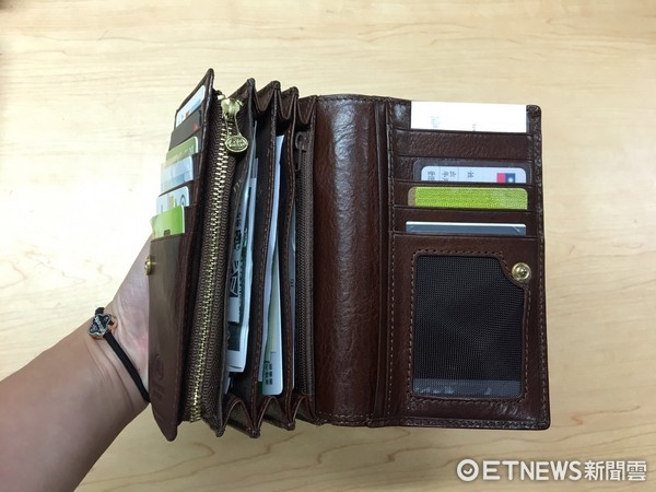 钱包币是啥_tp钱包突然多了币_为什么钱包里的币数量会变