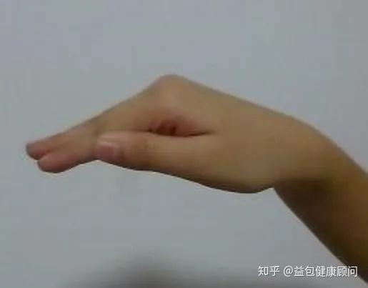 手腕疼玩手机_玩儿手机手腕疼_拿手机玩游戏手腕痛怎么办