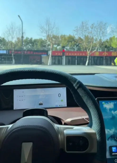 打游戏手机华为_华为手机玩游戏会不稳吗_华为手机玩游戏会发烫吗