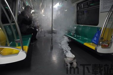 地铁逃生是哪个公司的,地铁逃生——揭秘这款热门游戏的开发公司(图1) 地铁逃生是哪个公司的,地铁逃生——揭秘这款热门游戏的开发公司(图1)