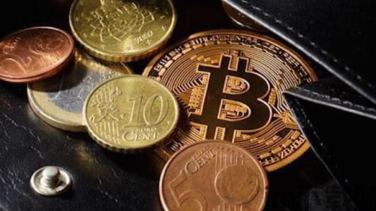人生的第一枚比特币是,1比特币等于人民币(图3) 人生的第一枚比特币是,1比特币等于人民币(图3)