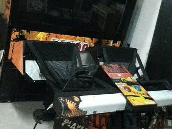 打地鼠游戏机 (图1)