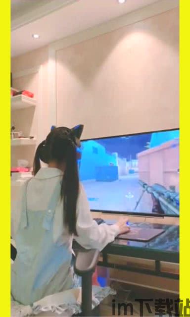 与快递过来的女孩子一起生活 (图1) 与快递过来的女孩子一起生活 (图1)