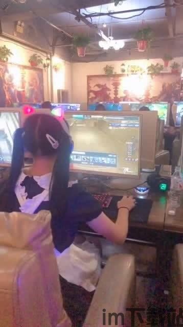 与快递过来的女孩子一起生活 (图2) 与快递过来的女孩子一起生活 (图2)