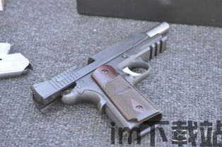 红蓝火柴人逃亡记游戏官方版下载0.3 (图1) 红蓝火柴人逃亡记游戏官方版下载0.3 (图1)