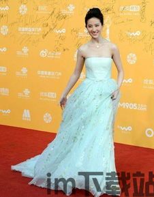 刘亦菲隆胸,美丽背后的秘密(图1) 刘亦菲隆胸,美丽背后的秘密(图1)