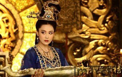 封神英雄榜男女服装设计图片,古典与现代交融的服饰美学(图3) 封神英雄榜男女服装设计图片,古典与现代交融的服饰美学(图3)