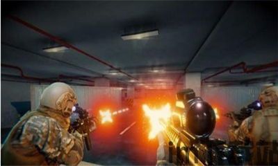 多人小队枪战 (图1)